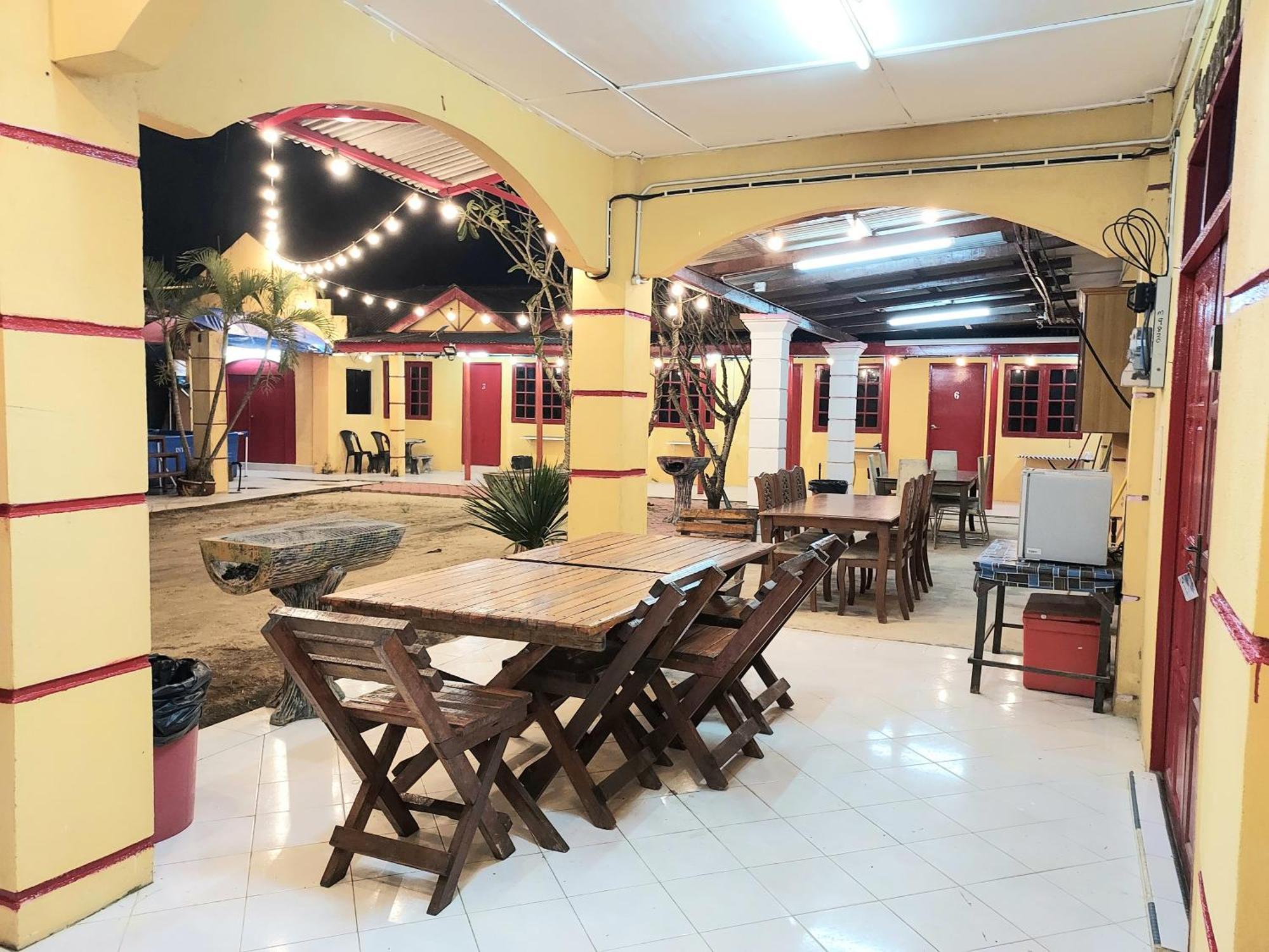 Irama Resort Amir Yjs , Pantai Irama Bachok Exteriör bild