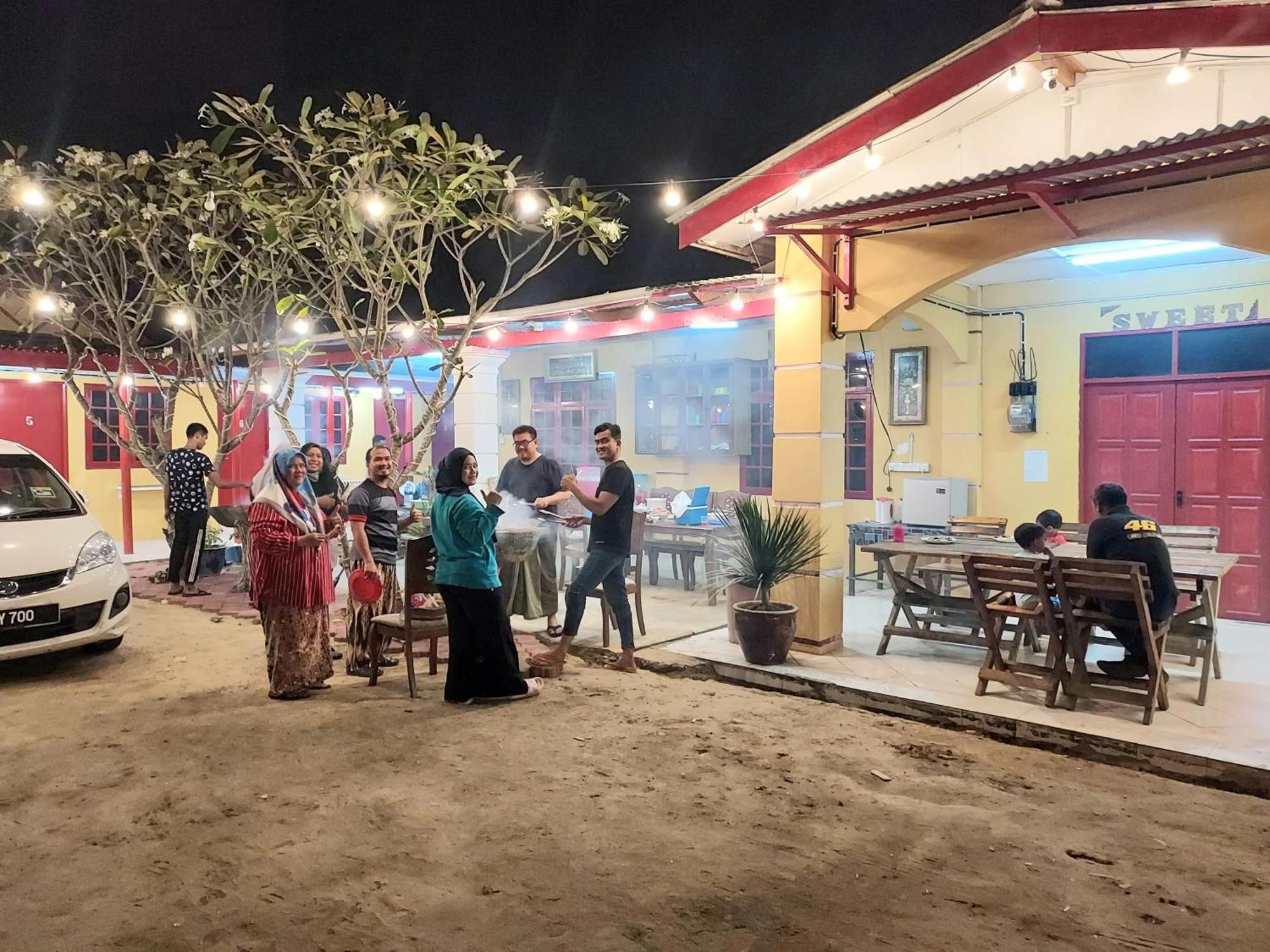 Irama Resort Amir Yjs , Pantai Irama Bachok Exteriör bild